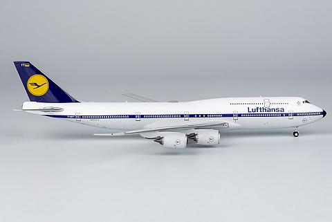 Boeing 747-8 "RETRO"
