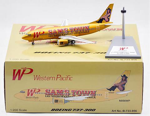 ������ ��������  Boeing 737-300 "SAM'S TOWN"