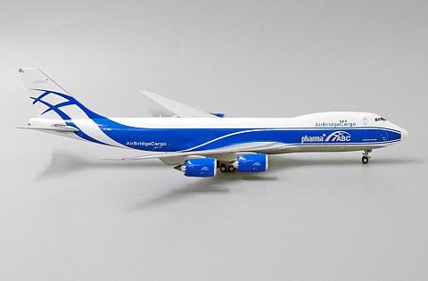 Boeing 747-8F 