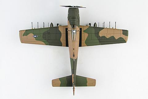    Douglas A-1H Skyraider