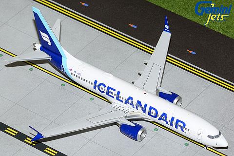 Boeing 737 MAX 8