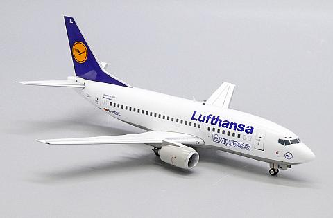 Boeing 737-500