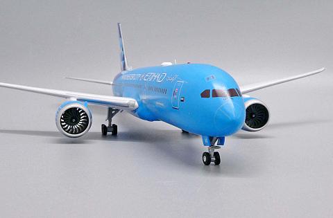 Модель самолета Boeing 787-9 "Manchester City" Модель самолета Boeing 787-9 "Manchester City"