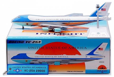 Модель самолета Boeing VC-25A "Air Force One" Модель самолета Boeing VC-25A "Air Force One"