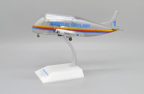 Модель самолета  Boeing 377SGT Super Guppy "Airbus Skylink 1"