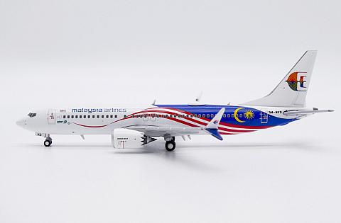    Boeing 737 MAX 8