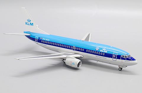 Boeing 737-300