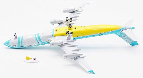 Модель самолета Airbus A340-300 Модель самолета Airbus A340-300