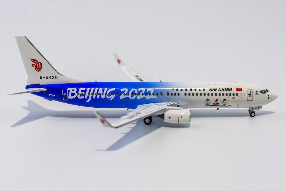 Модель самолета  Boeing 737-800 "Пекин-2022"