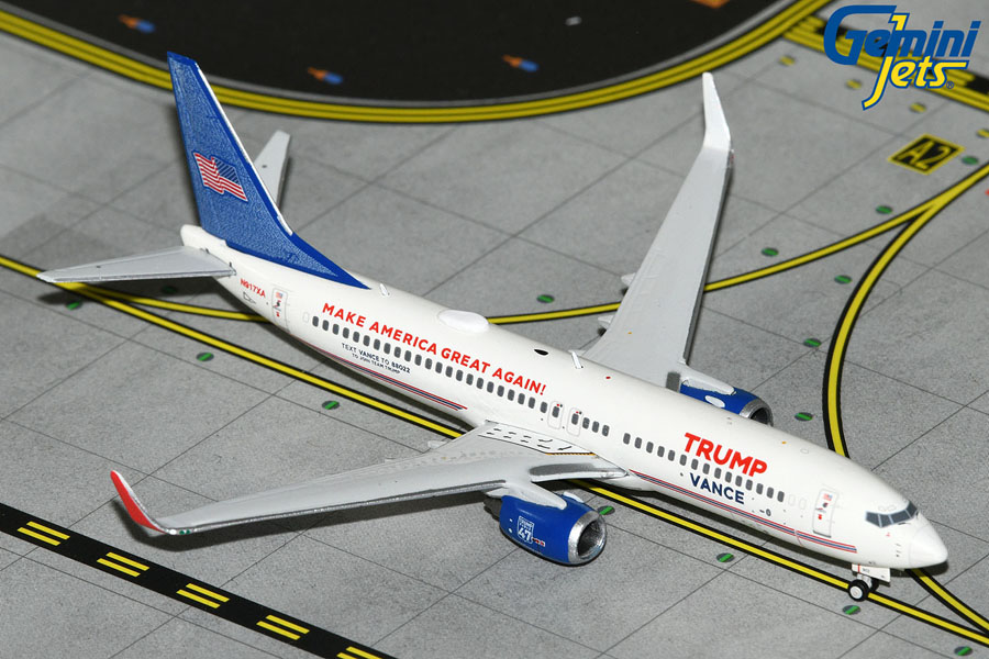    Boeing 737-800 "Trump-Vance"