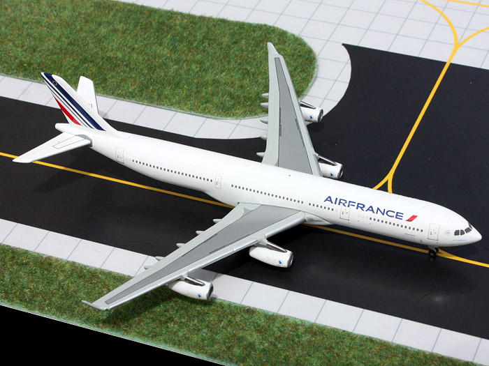    Airbus A340-300  Air France