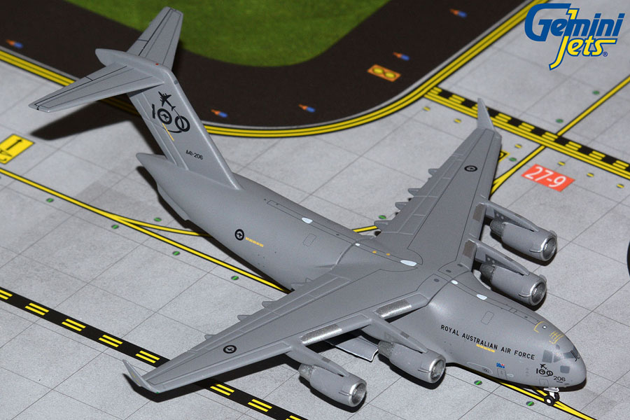 Модель самолета  Boeing C-17 Globemaster III