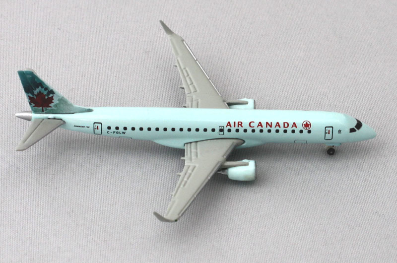   Embraer 190  Air Canada