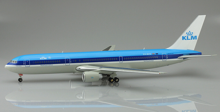    Boeing 767-300  KLM