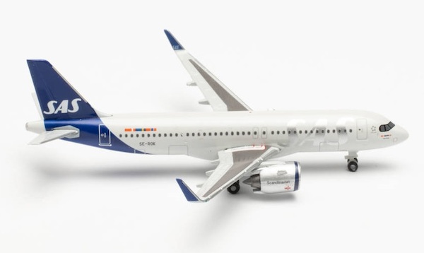 Модель самолета  Airbus A320neo