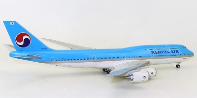 Модель самолета Boeing 747-8 Модель самолета Boeing 747-8
