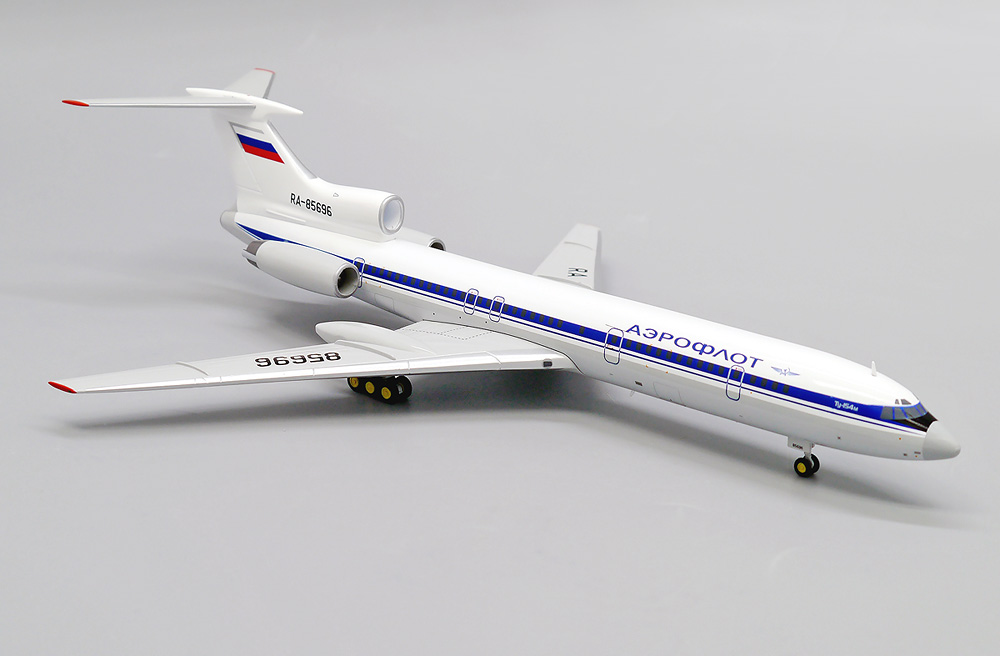 Модель самолета  Туполев Ту-154М
