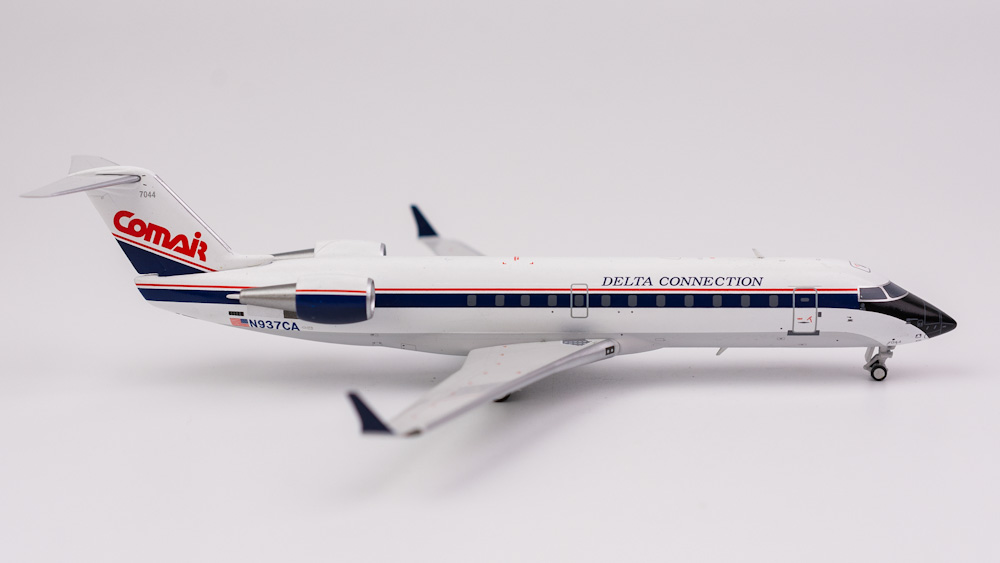    Bombardier CRJ-100