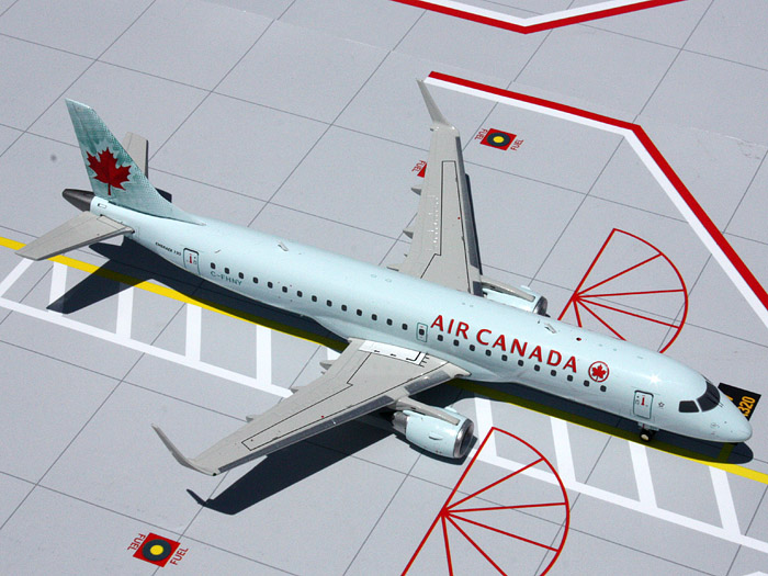    Embraer 190  Air Canada