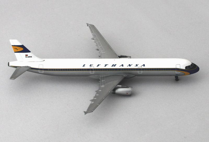 ������������� ������ �������� Airbus A321 ������������ Lufthansa