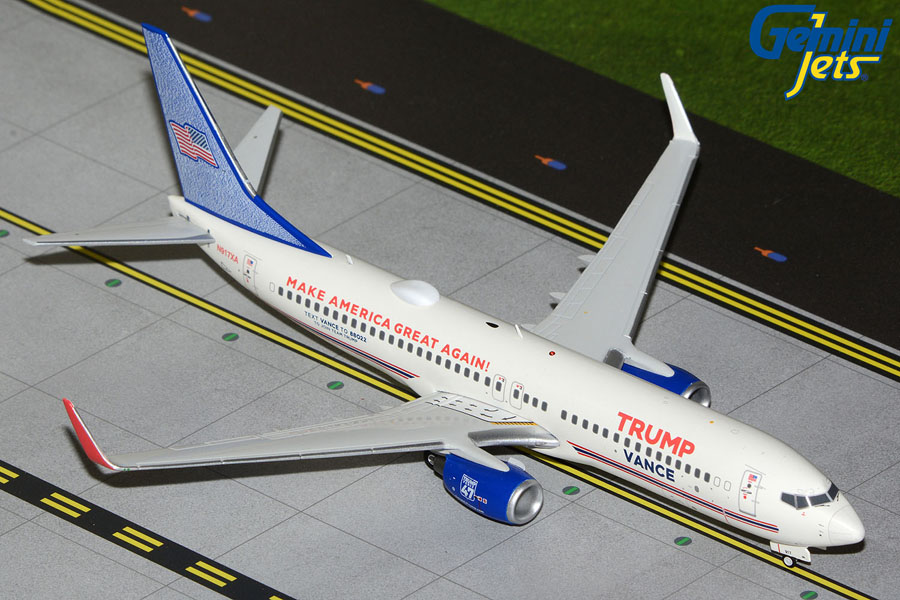    Boeing 737-800 "Trump-Vance"