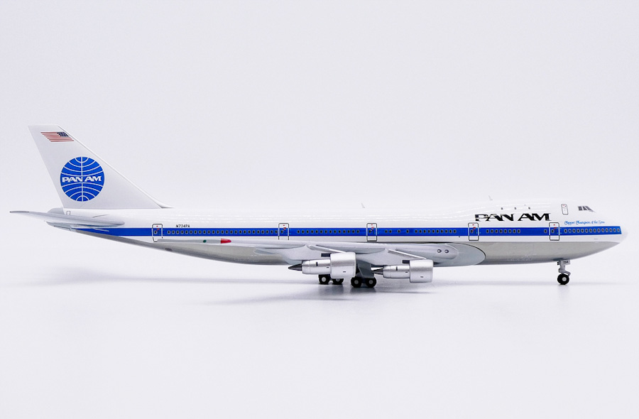 ������ ��������  Boeing 747-100
