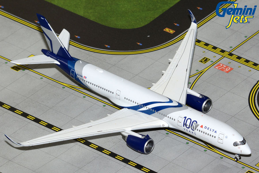    Airbus A350-900 "100 Years"