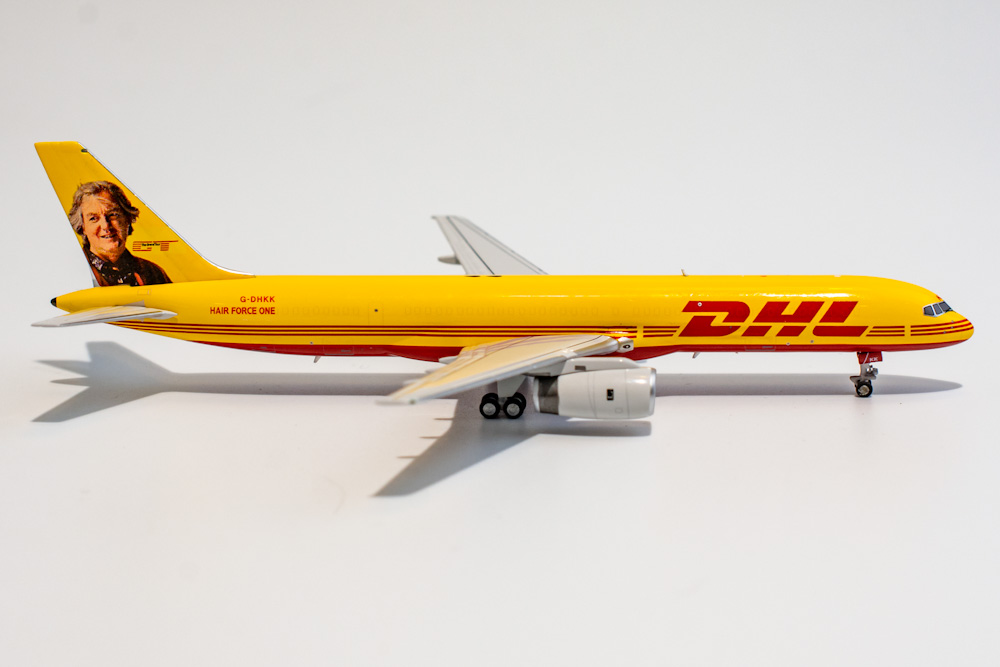 Модель самолета  Boeing 757-200PCF "James May"