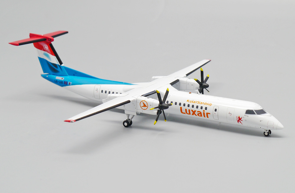    Bombardier Dash 8 Q400