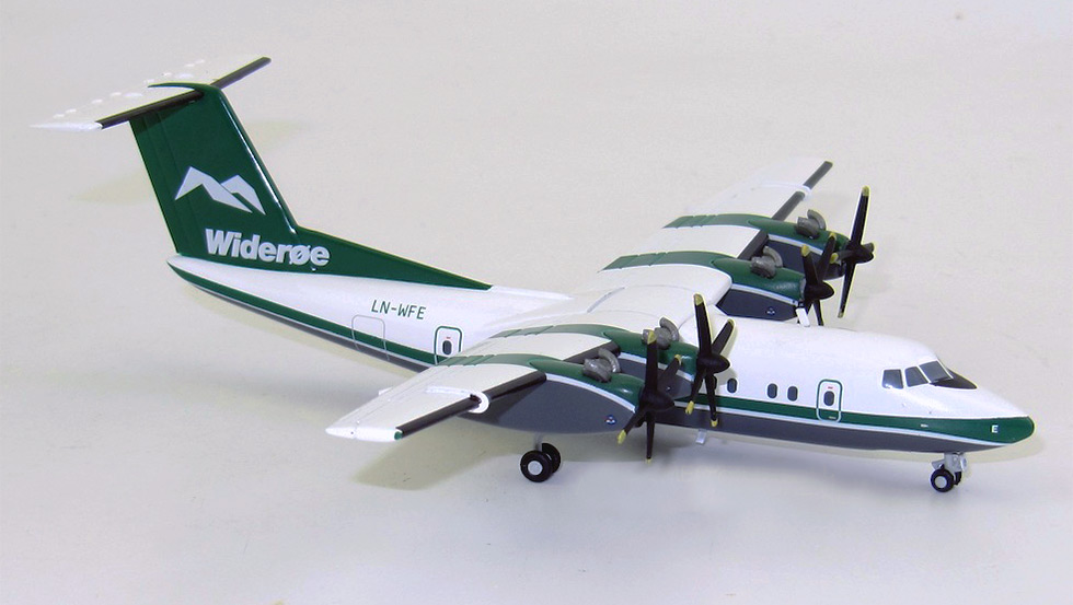 Модель самолета  De Havilland Canada DHC-7