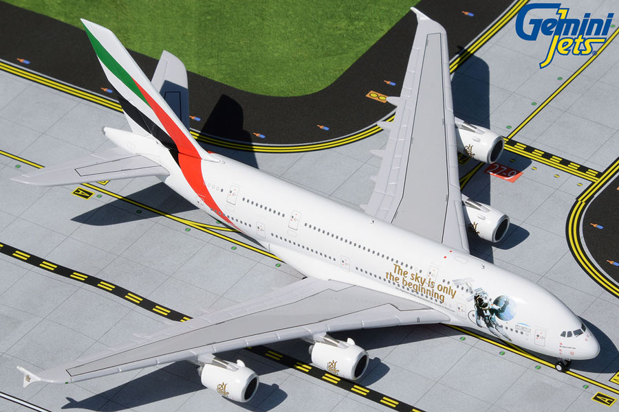    Airbus A380-800 "UAE In Space"