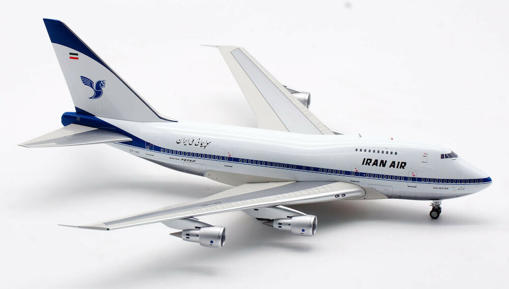 Модель самолета  Boeing 747SP
