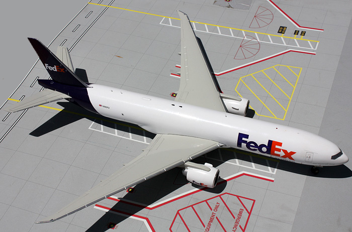    Boeing 777-200LRF  FedEx