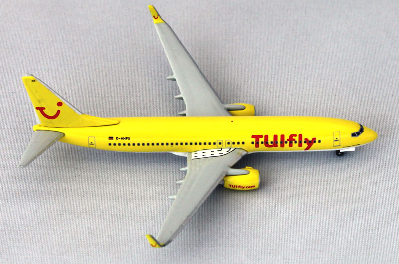 ������������� ������ �������� �����-737-800 ������������ TUIfly