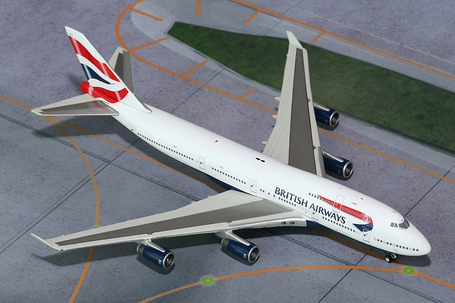    Boeing 747-400  