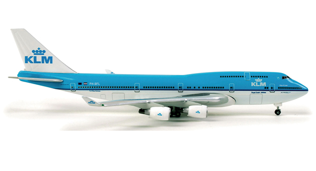    Boeing 747-400  KLM
