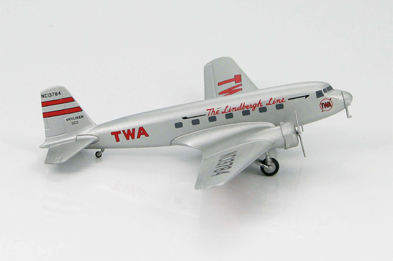    Douglas DC-2  TWA