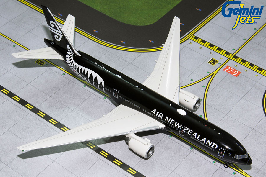 Модель самолета  Boeing 777-200ER "All Blacks"
