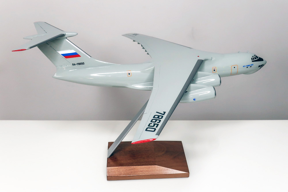 Модель самолета  Ильюшин Ил-76МД-90А