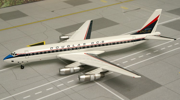    Douglas DC-8-55