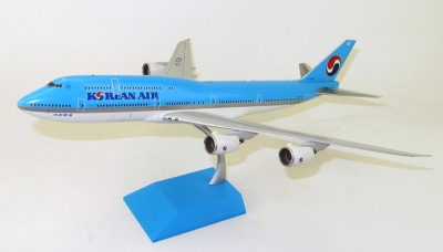 Модель самолета Boeing 747-8 Модель самолета Boeing 747-8