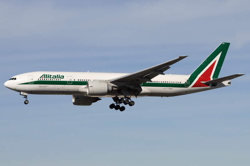������� ������ �������� Boeing 777-200 ������������ Alitalia