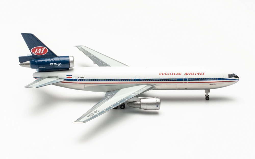    Douglas DC-10-30