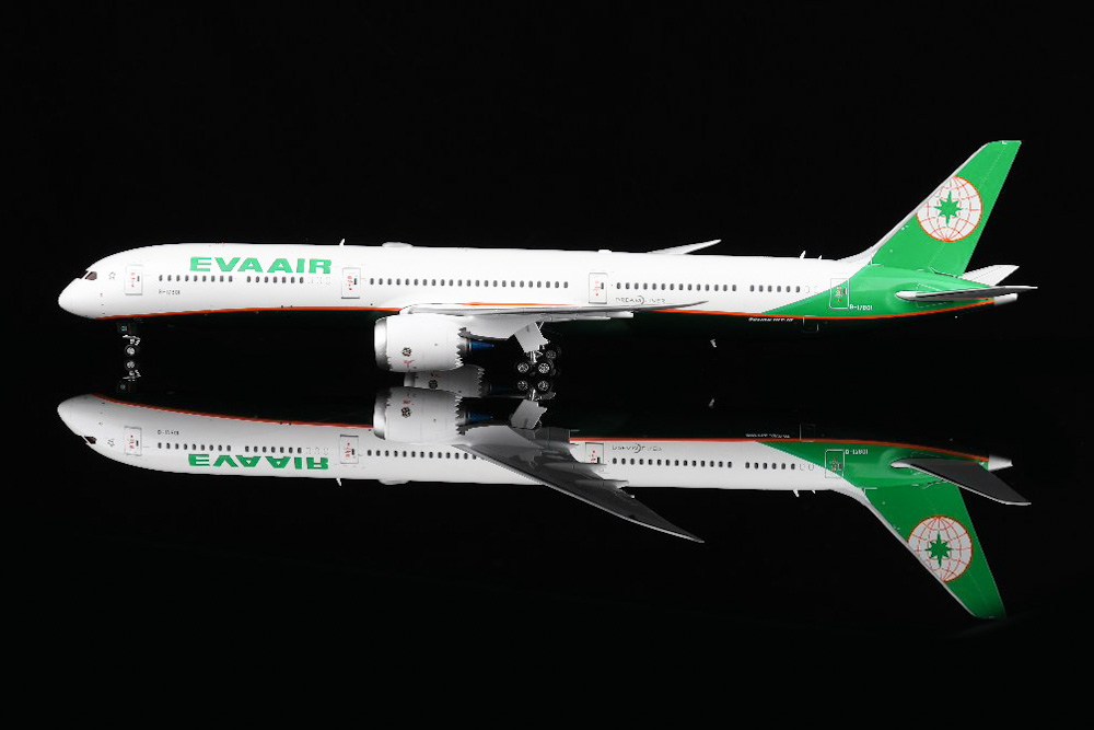 ������ ��������  Boeing 787-10