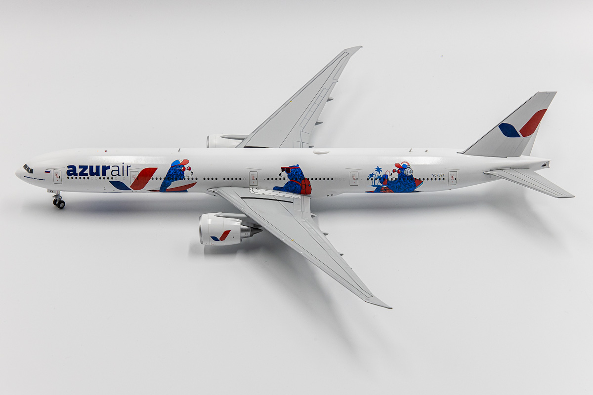Модель самолета  Boeing 777-300ER "Мишколет"