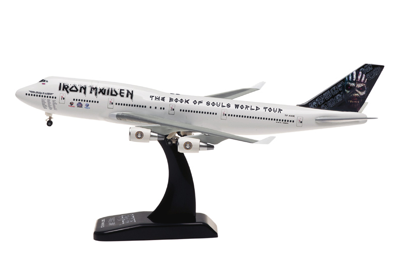    Boeing 747-400 "Iron Maiden"