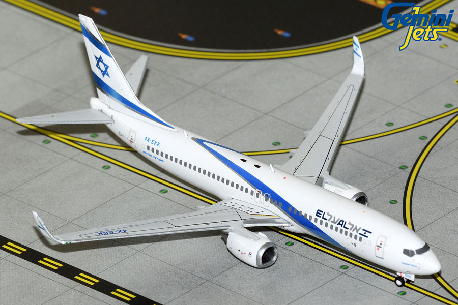    Boeing 737-800