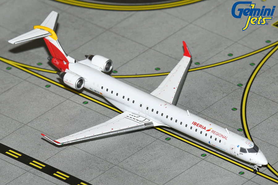    Bombardier CRJ1000