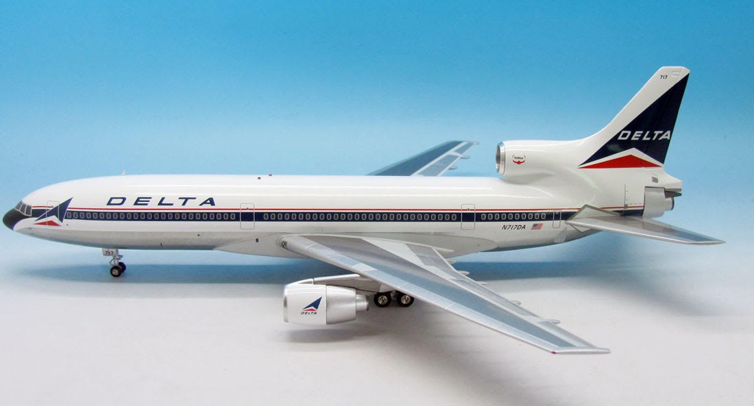    Lockheed L-1011 TriStar