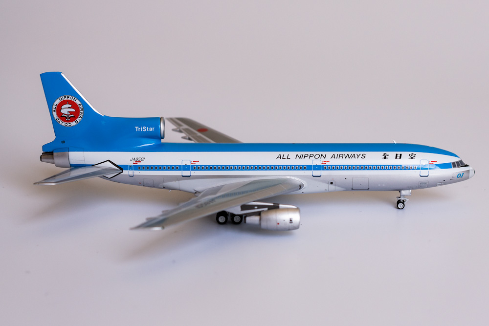   Lockheed L-1011-500 TriStar